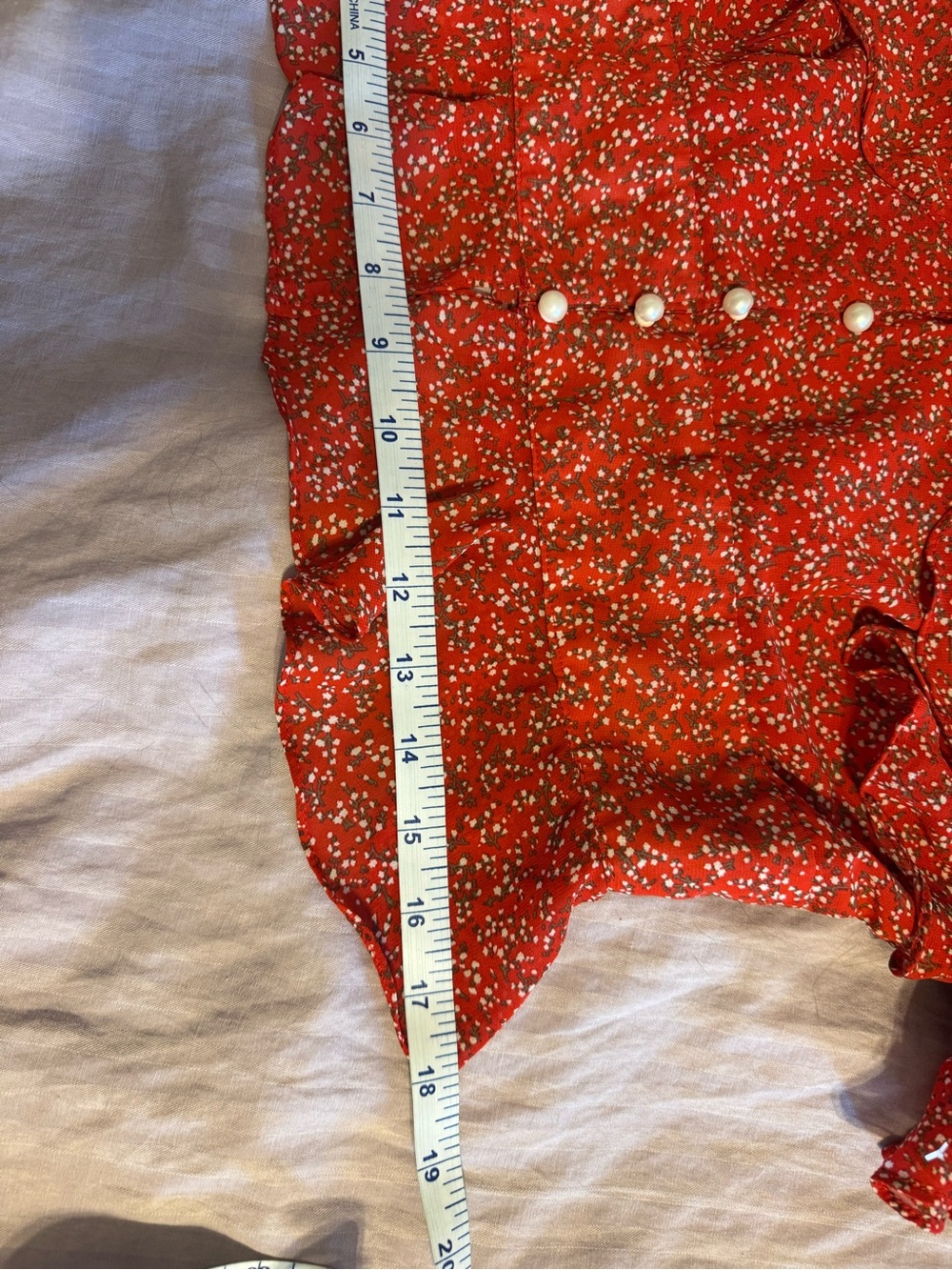 Nasty Gal Red Floral Ruffle Peasant Button Top. Size 10, Just adorable 🥰 - Picture 14 of 15